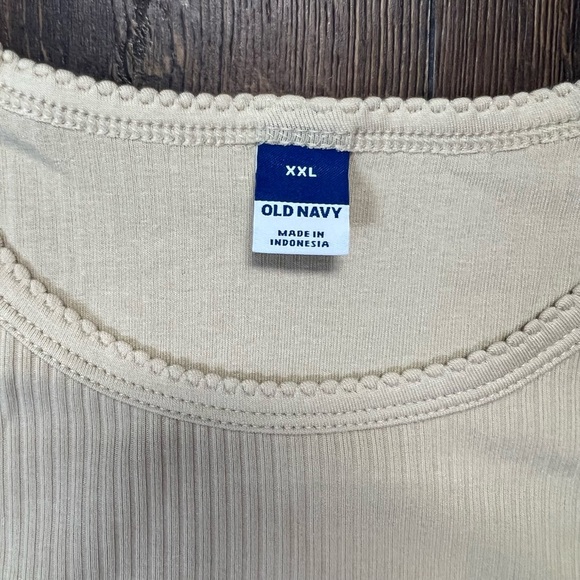 🆕 Old Navy cropped tee SZ XXL - Picture 3 of 3